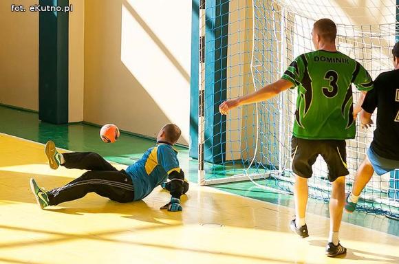 Wyniki: KAHLPN ekstraklasa, I liga i II liga