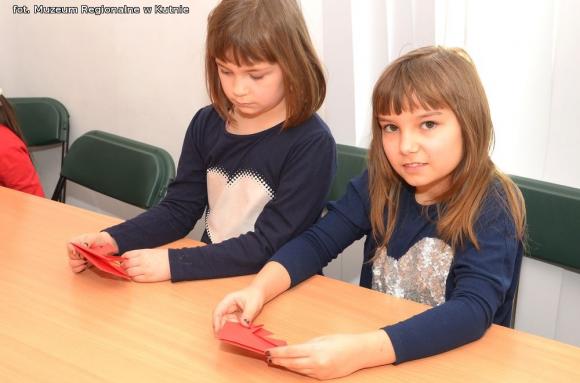 Latające kwiaty. Poznawali życie motyli podczas Rodzinnej Niedzieli w Muzeum