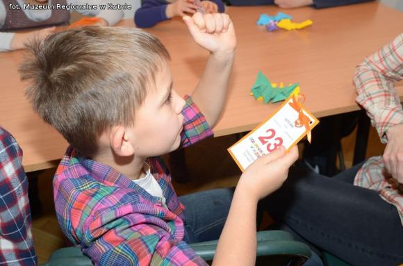 Latające kwiaty. Poznawali życie motyli podczas Rodzinnej Niedzieli w Muzeum
