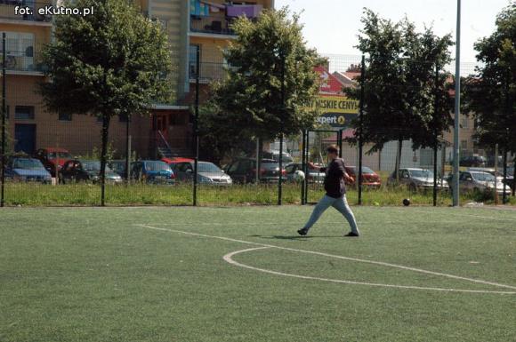 Piłka jest okrągła... Wakacje z MOSiRem