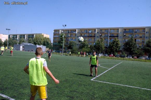 Piłka jest okrągła... Wakacje z MOSiRem