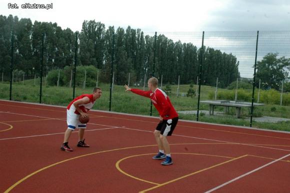 Piłka jest okrągła... Wakacje z MOSiRem