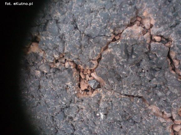 Czytelnicy pytają: Co z fuszerką na drodze w Gołębiewie Starym?