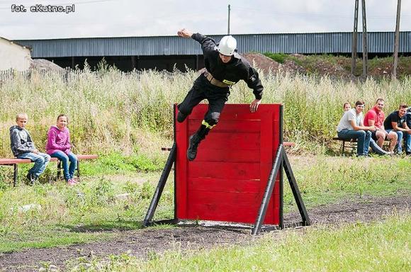 Strażackie zawody w Oporowie. OSP Skórzewa bezkonkurencyjna