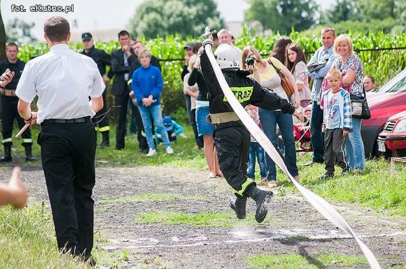 Strażackie zawody w Oporowie. OSP Skórzewa bezkonkurencyjna