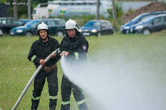 Strażackie zawody w Oporowie. OSP Skórzewa bezkonkurencyjna