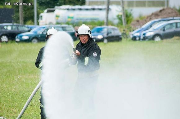 Strażackie zawody w Oporowie. OSP Skórzewa bezkonkurencyjna