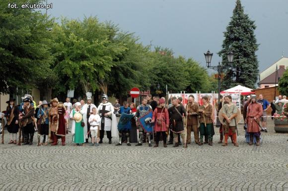 Piąta Odyseja Historyczna otwarta pod zachmurzonym kutnowskim niebem