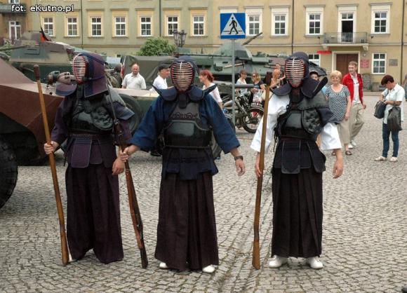 Piąta Odyseja Historyczna otwarta pod zachmurzonym kutnowskim niebem