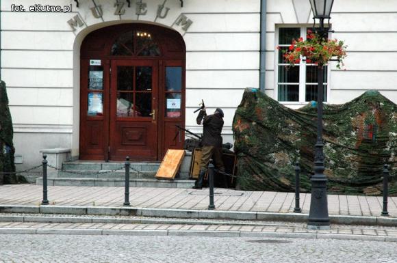 Piąta Odyseja Historyczna otwarta pod zachmurzonym kutnowskim niebem