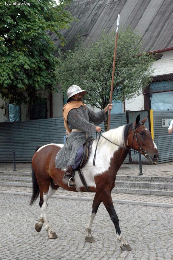 Piąta Odyseja Historyczna otwarta pod zachmurzonym kutnowskim niebem
