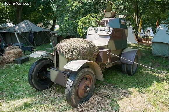 Żołnierze, najemnicy, rycerze i wojowie. Dioramy historyczne w Leszczynku
