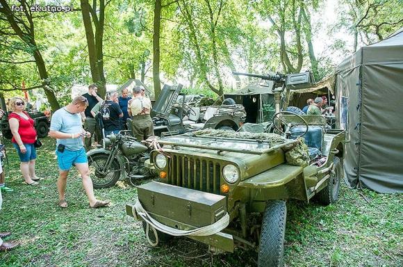 Żołnierze, najemnicy, rycerze i wojowie. Dioramy historyczne w Leszczynku