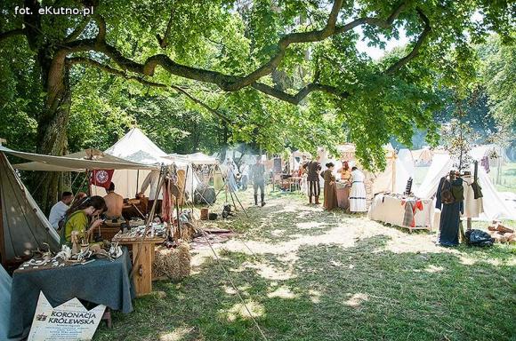 Żołnierze, najemnicy, rycerze i wojowie. Dioramy historyczne w Leszczynku