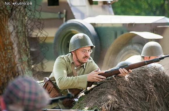 Na wroga ognia i spaliny gratis. Drugi dzień Odysei Historycznej