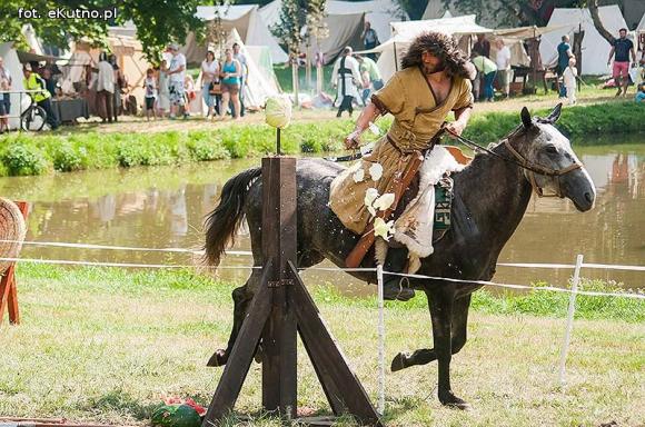 Na wroga ognia i spaliny gratis. Drugi dzień Odysei Historycznej