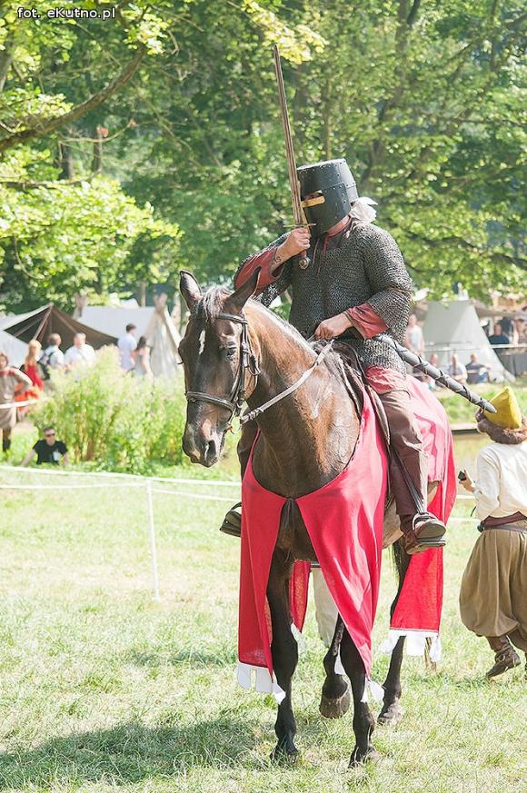 Na wroga ognia i spaliny gratis. Drugi dzień Odysei Historycznej