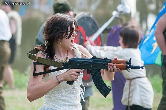 Na wroga ognia i spaliny gratis. Drugi dzień Odysei Historycznej