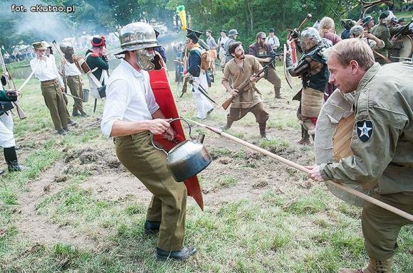 Na wroga ognia i spaliny gratis. Drugi dzień Odysei Historycznej