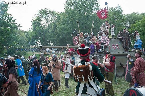 Na wroga ognia i spaliny gratis. Drugi dzień Odysei Historycznej