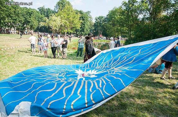 Na wroga ognia i spaliny gratis. Drugi dzień Odysei Historycznej