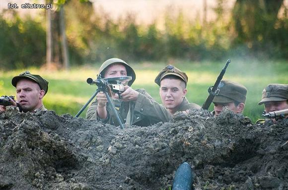 Na wroga ognia i spaliny gratis. Drugi dzień Odysei Historycznej