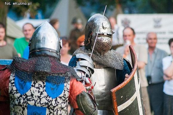 Na wroga ognia i spaliny gratis. Drugi dzień Odysei Historycznej