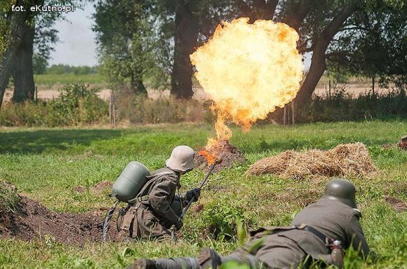 Wystrzały, walki i ślub. Niedziela na Odysei Historycznej