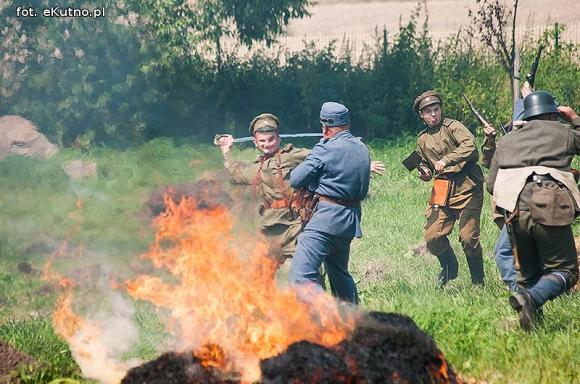 Wystrzały, walki i ślub. Niedziela na Odysei Historycznej