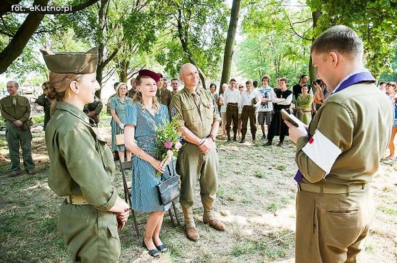 Wystrzały, walki i ślub. Niedziela na Odysei Historycznej
