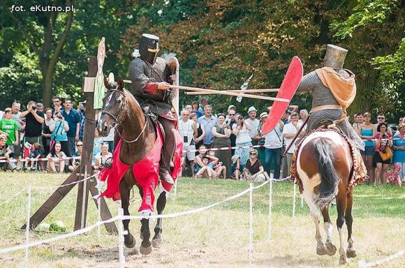 Wystrzały, walki i ślub. Niedziela na Odysei Historycznej
