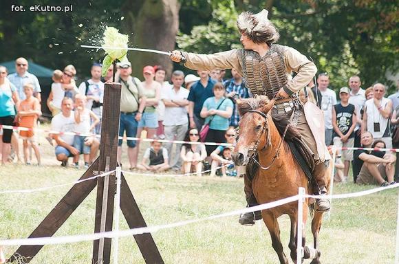 Wystrzały, walki i ślub. Niedziela na Odysei Historycznej