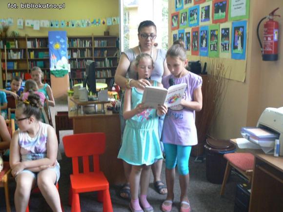 Nie tylko taniec nowoczesny na wakacjach w bibliotece