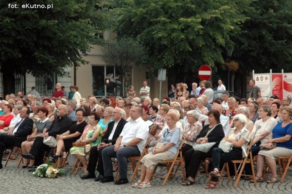 Krzepiące melodie polskiej ziemi rozbrzmiały w centrum Kutna