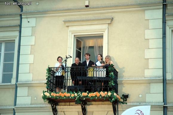 Krzepiące melodie polskiej ziemi rozbrzmiały w centrum Kutna