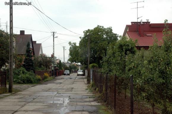 W Mieście Róż na Różanej fatalna droga