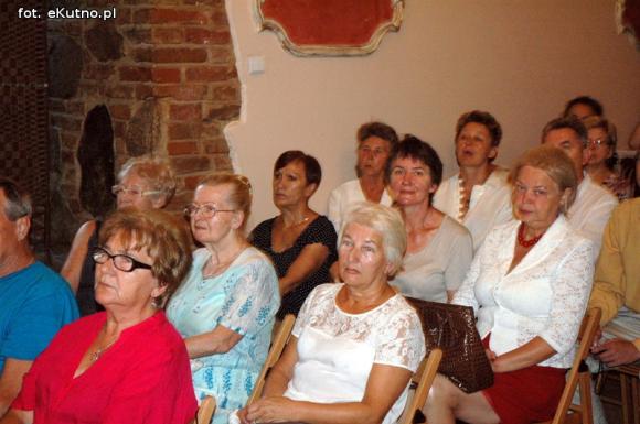 Trzeba po prostu kochać śpiew. Spotkanie z gwiazdą Izabelą Kłosińską