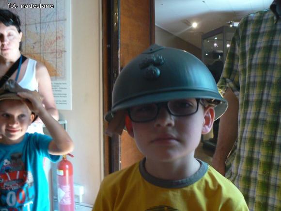 Wycieczkowy tydzień Wakacji w Bibliotece. Kiedy dziadkowie byli dziećmi