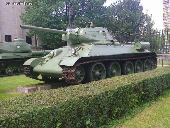 Wycieczkowy tydzień Wakacji w Bibliotece. Kiedy dziadkowie byli dziećmi