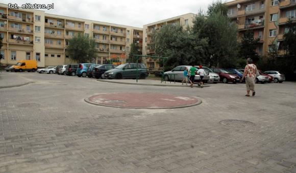 Ronda na osiedlu Rejtana dziwią mieszkańców