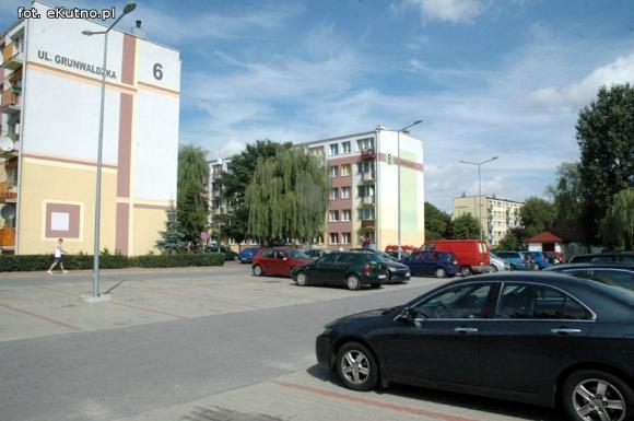 Czytelnicy piszą: Kutnowskie osiedla zmieniają się na plus