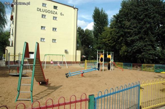 Czytelnicy piszą: Kutnowskie osiedla zmieniają się na plus