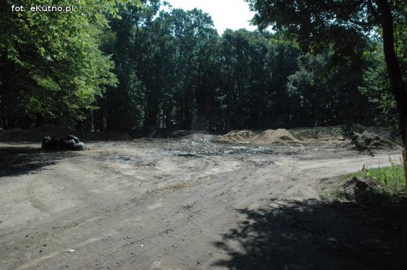 Przyrodnicza perła województwa łódzkiego? Rewitalizacja parku i kontrowersje