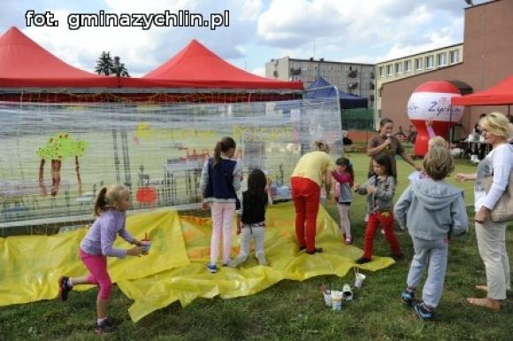 Happening Kochajmy polskie jabłka w Żychlinie