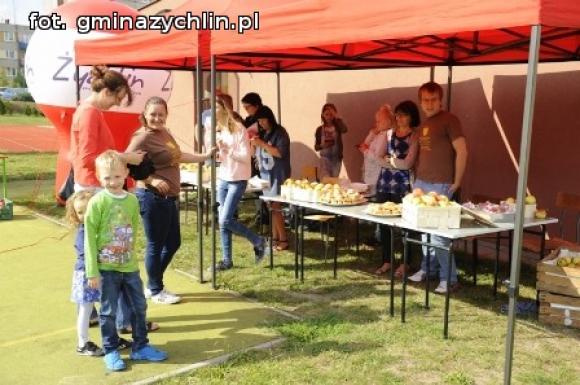 Happening Kochajmy polskie jabłka w Żychlinie