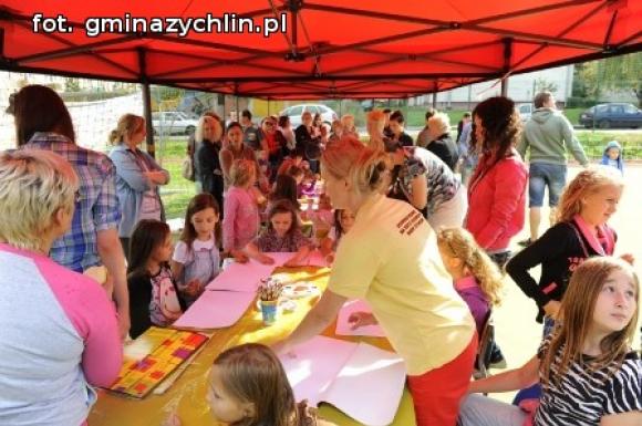 Happening Kochajmy polskie jabłka w Żychlinie