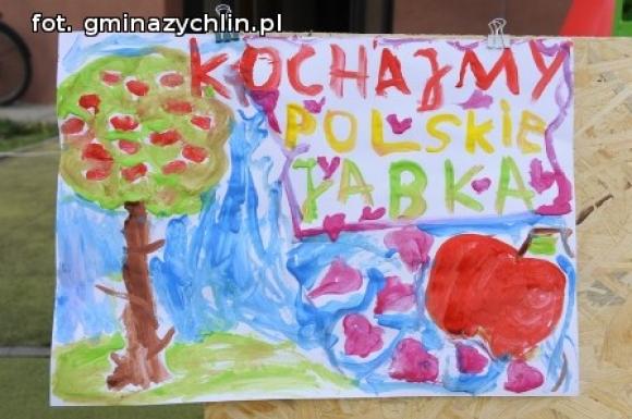 Happening Kochajmy polskie jabłka w Żychlinie