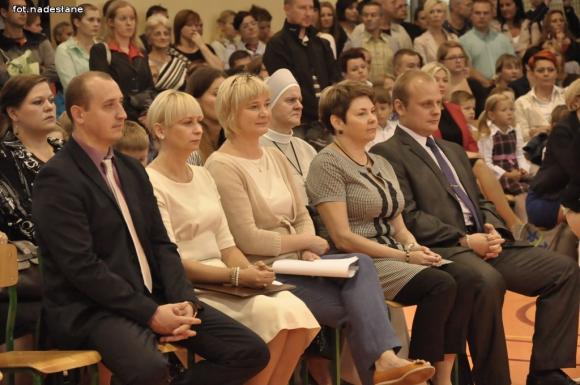 Inauguracja roku szkolnego w Szóstce