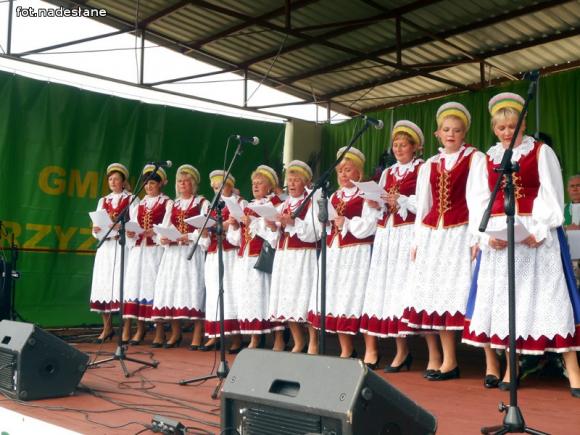 Plon niesiemy plon... Dożynki w Krzyżanowie