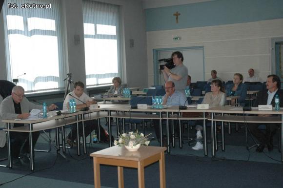 Co władze samorządowe zrobiły w sprawie afery w Aquaparku Kutno?